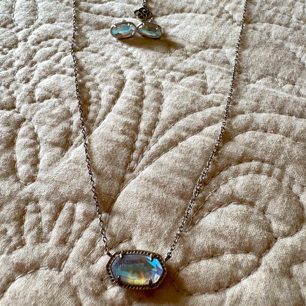 Kendra Scott necklace and stud earrings.